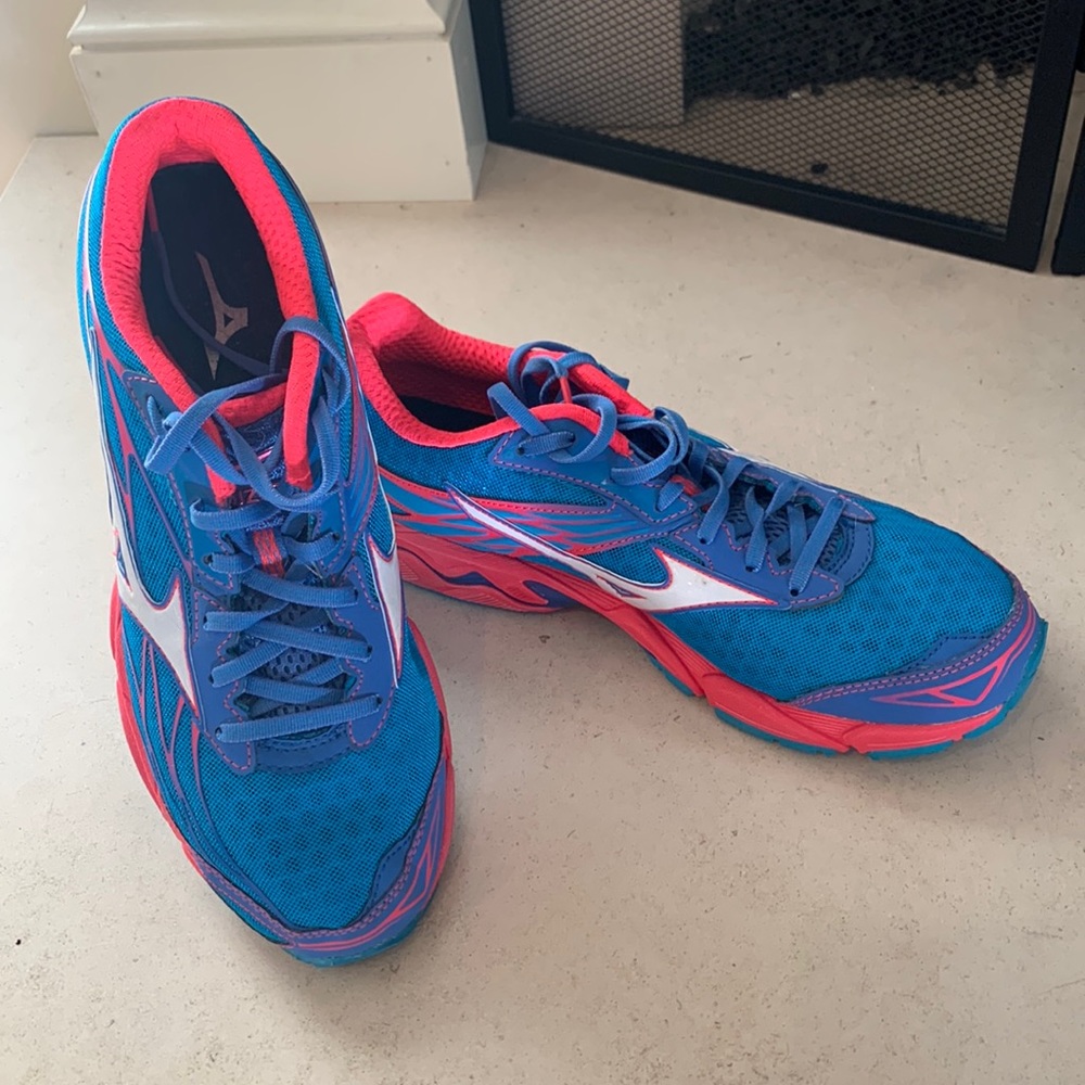Mizuno Women’s Wave X10 Running Shoes - Size 10